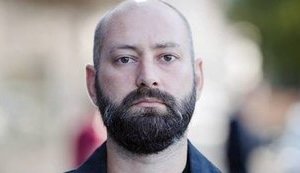 Голова партії "Правий сектор" Андрій Тарасенко: "Той, хто вивішує бігборди "Церква. Мова. Армія", проводить гей-паради в центрі Києва!"
