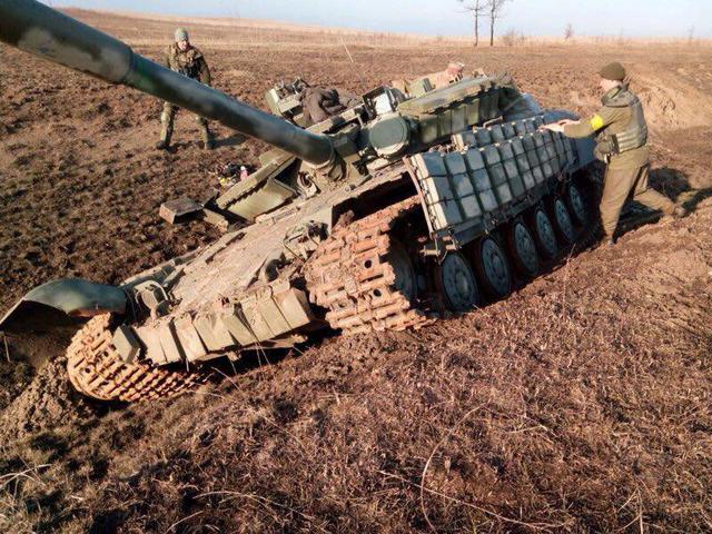 танк