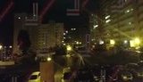 Невероятная ночная атмосфера в минских дворах: люди из квартир кричат "Жыве Беларусь" и мигают светом. ВИДЕО