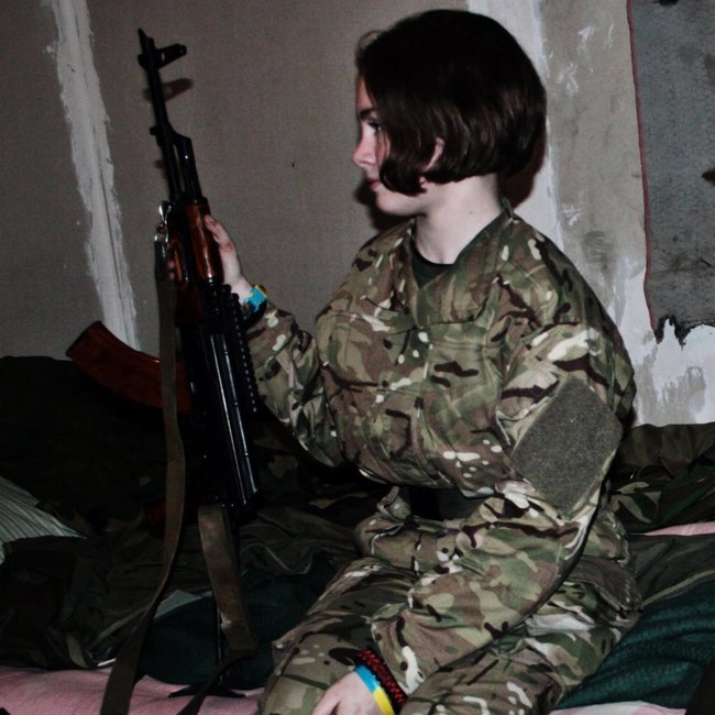 Аеророзвідник Аліна Косовська: Жінці важко на війні. Але коли я навчилася і почала робити те, що ніхто крім мене там не зробить, - все змінилося. Ніхто вже не згадує, що я жінка 01 Аеророзвідник Аліна Косовська: Жінці важко на війні. Але коли я навчилася і почала робити те, що ніхто крім мене там не зробить, - все змінилося. Ніхто вже не згадує, що я жінка 01