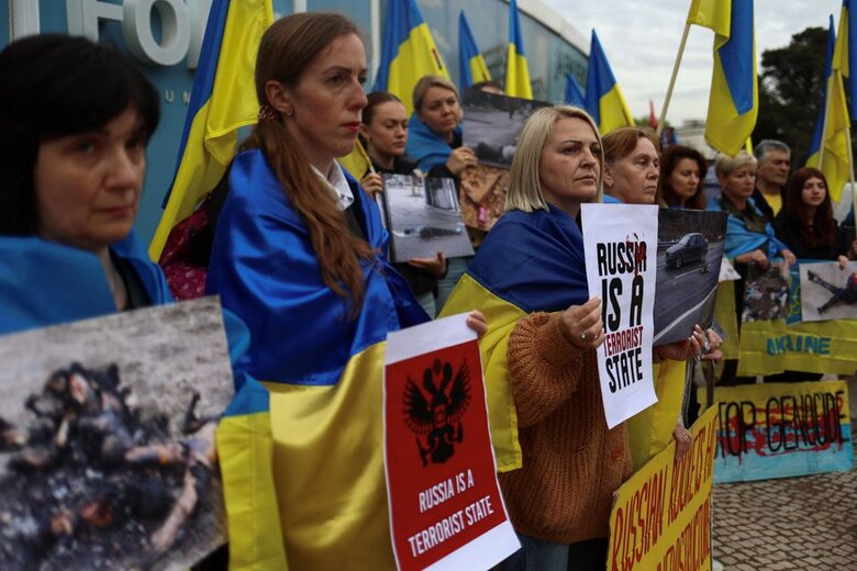 Українці влаштували в Португалії протест через візит президента Бразилії Лули да Сілви 01