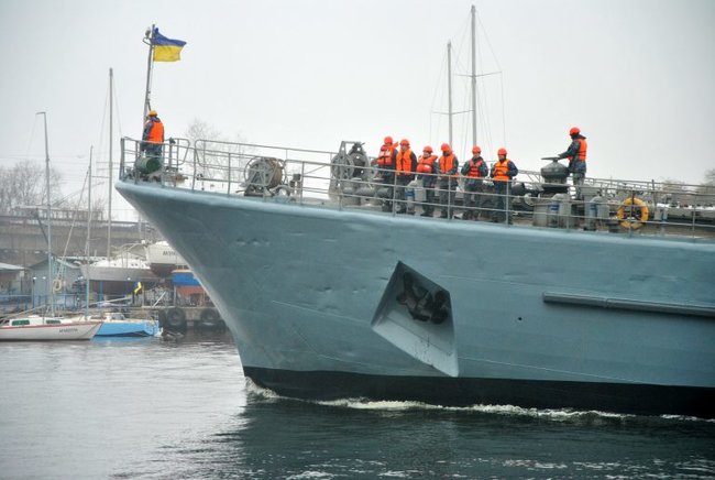 Николаевский завод отремонтировал десантный корабль Юрий Олефиренко 02