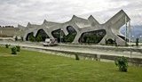 Новые архитектурные творения Грузии: автозаправки с супермаркетами и культурными зонами. ФОТОрепортаж