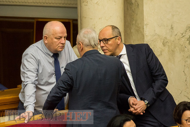 Бесіда Дубінського і Деркача, Балога-хихотун, Повстання ходячих мерців в ОПЗЖ і вказівки щодо голосування нардепа від СН Люботи 04