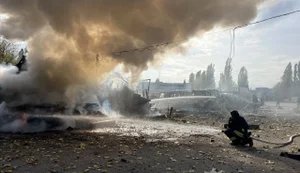 Наслідки ударів РФ по Запоріжжю: окупанти атакують ракетами і fpv-доронами, відомо про 14 поранених, серед яких - підліток. ФОТОрепортаж