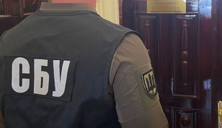 Запорізький виш видав ухилянтам майже 3 тисячі фейкових посвідчень аспірантів і заробив на цьому 17 мільйонів