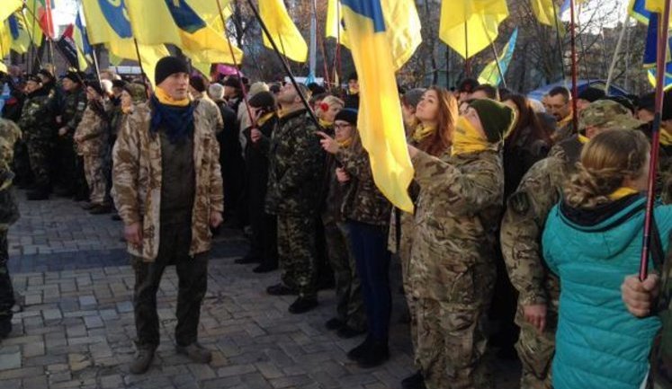 10,000 Maidan Self Defense Activists Marched Through Downtown Kyiv. PHOTO + VIDEO