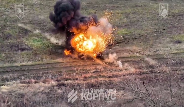 Минус 8 оккупантов и замаскированное орудие: боевая работа 60-й ОМБр. ВИДЕО