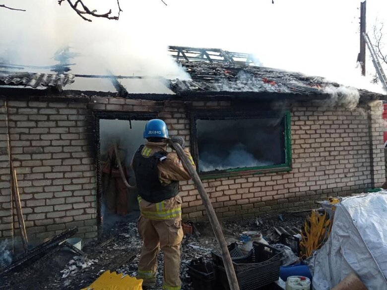 Ніч на Донеччині: ракетний удар по Дружківці та обстріл касетними снарядами Авдіївки 03 Ніч на Донеччині: ракетний удар по Дружківці та обстріл касетними снарядами Авдіївки 03