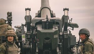 зброя,гаубиця,fh70