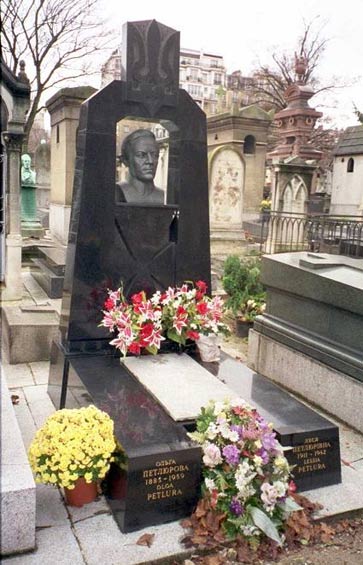 У Національному пантеоні мають бути бандерівці, мельниківці, Скоропадський, Петлюра, творці української армії, - співробітник Інституту нацпамяті Павло Подобєд 04