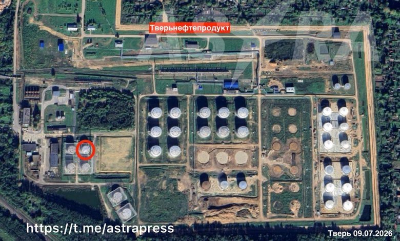 Захисні сітки не врятували нафтобазу у російській Твері: що відомо?