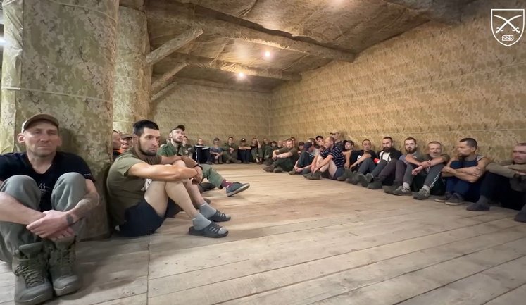 Бійці 225-го штурмового полку полонили 64 російських окупанта на Запорізькому напрямку. ВIДЕО