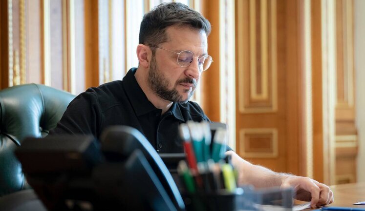 Зеленський та фон дер Ляєн обговорили подальші кроки для вступу України у Євросоюз