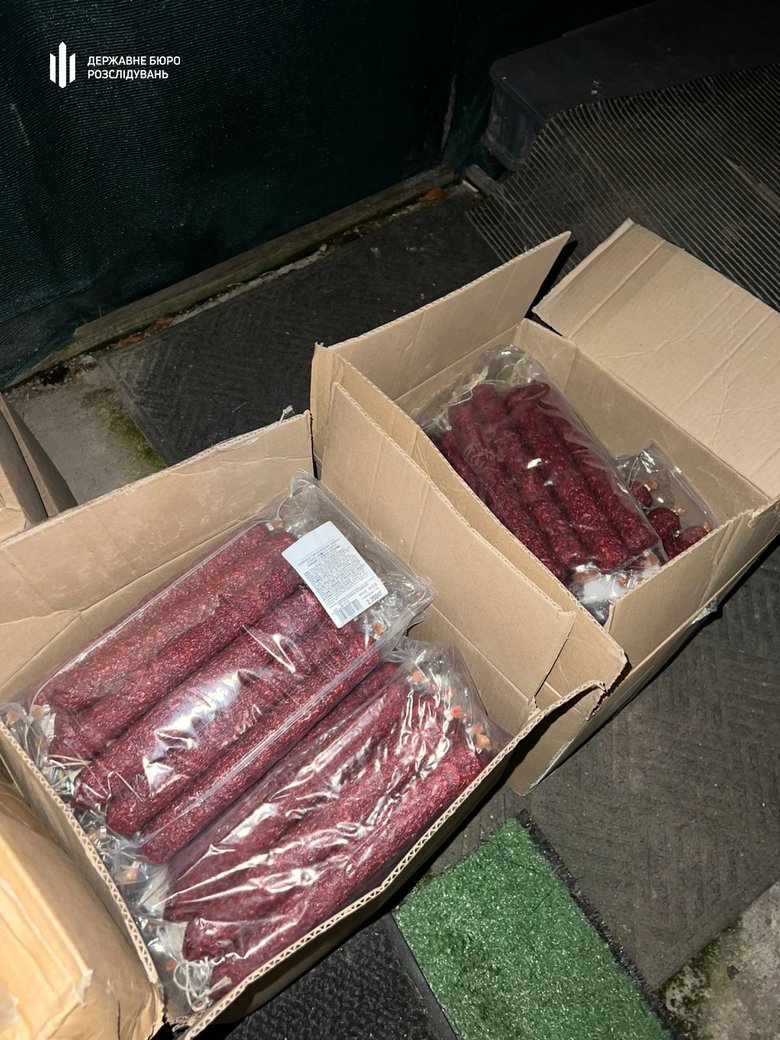 розкрадання продуктів у військовій частині на Київщині