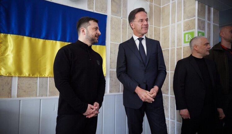 Зеленський і Рютте відвідали військовий шпиталь в Одесі, де відновлюються поранені захисники. ФОТОрепортаж