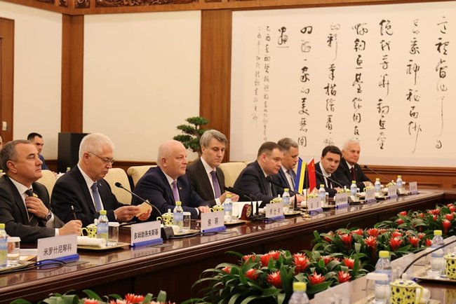 Україна ініціює консультації про створення ЗВТ з Китаєм, - Кубів 02