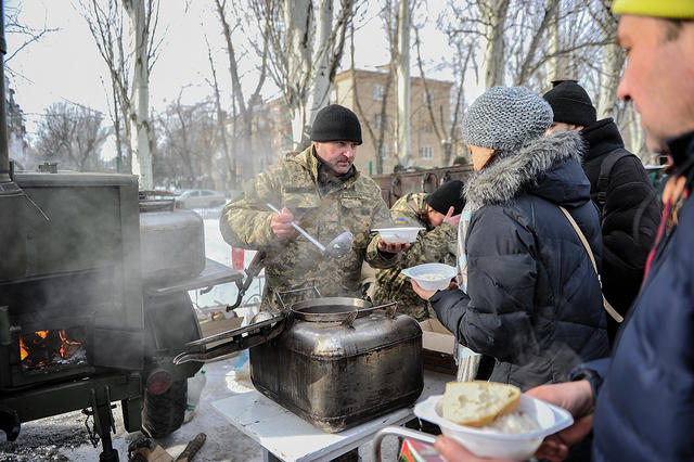 Авдіївка. Будні міста і промзони 07