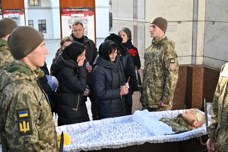 Із воїном та засновником видання Горинь Тарасом Давидюком, який загинув у бою проти окупантів на Запоріжжі, попрощалися у Києві 17