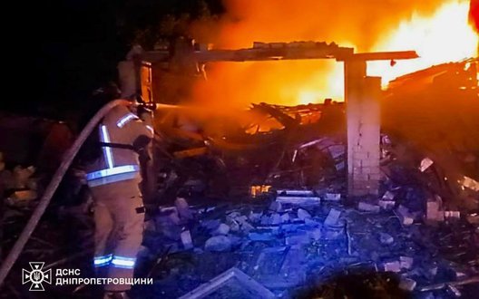 Вночі ворог атакував три райони Дніпропетровщини: є пошкодження та постраждалі. ФОТОрепортаж