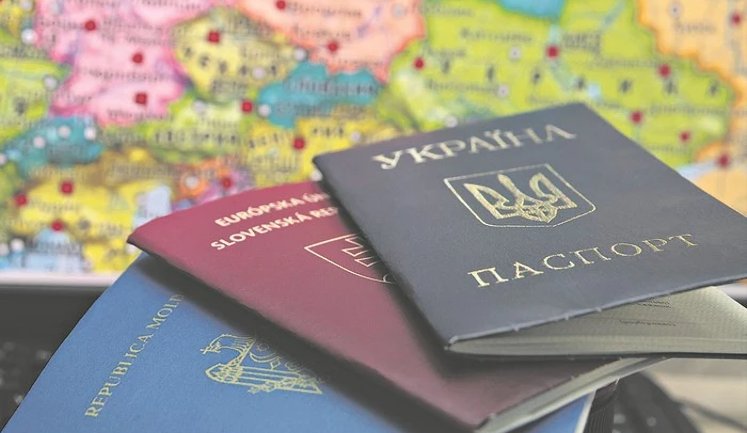 В Украине вступил в силу закон о множественном гражданстве