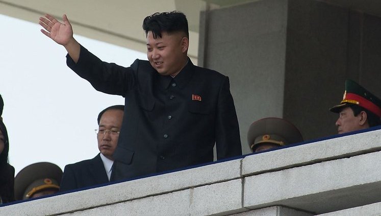 Ким Чен Ын объявил о новом экономическом курсе и заморозке ядерных испытаний