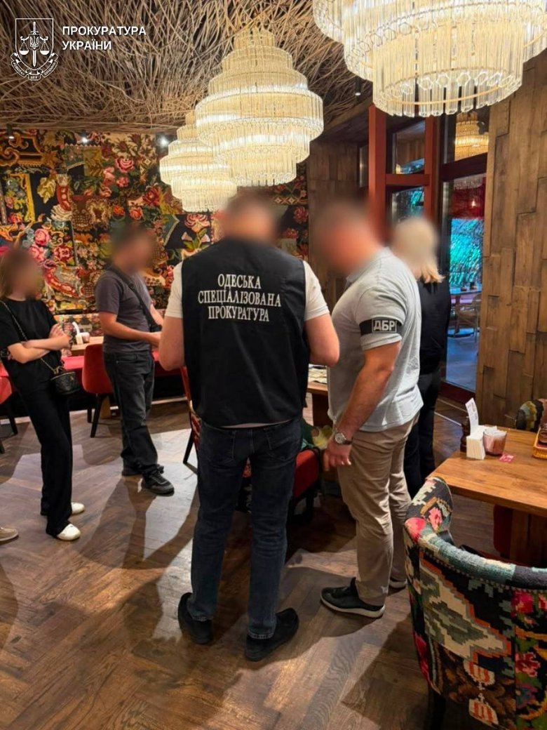 В Одесі викрили працівницю РТЦК на хабарі за оформлення інвалідності
