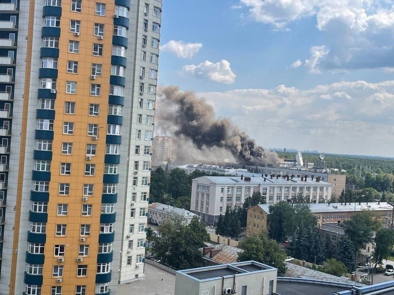 У Підмосков'ї сталася пожежа в головному науковому центрі "Роскосмосу"