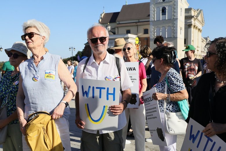 у 22 містах Польщі пройшли акції проти насильства щодо українців