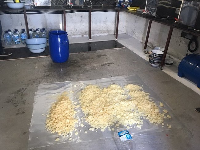 Рекордные в истории Украины 10 кг метадона, стоимостью более 10 млн грн, изъяты в нарколаборатории в Кривом Роге, - СБУ 01 Рекордные в истории Украины 10 кг метадона, стоимостью более 10 млн грн, изъяты в нарколаборатории в Кривом Роге, - СБУ 01