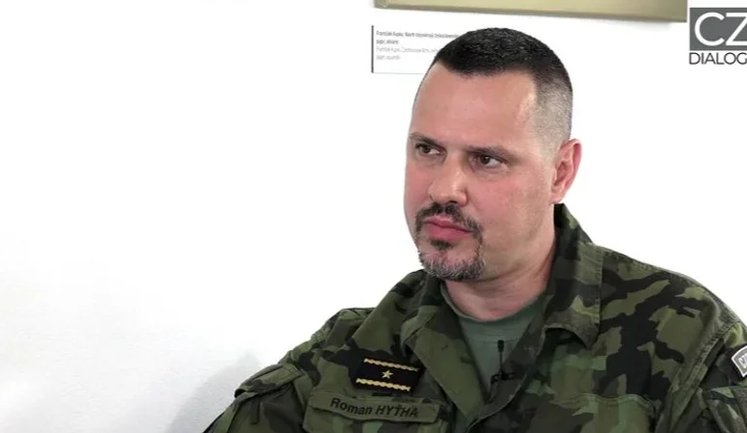 У Чехії напали з ножем на бригадного генерала Гітьху, відповідального за розвідку та розвиток безпілотних систем
