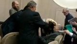В ходе скандальных выборов общественного совета при донецкой ОГА умер человек. ВИДЕО