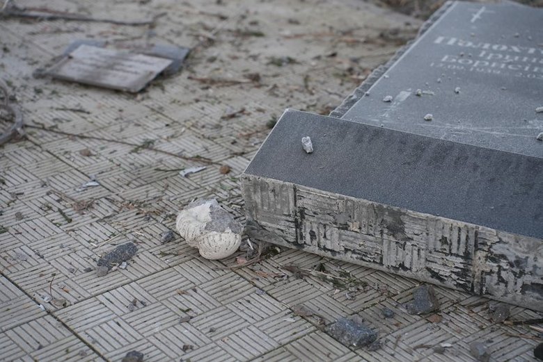 удар по кладовищу у Черкасах