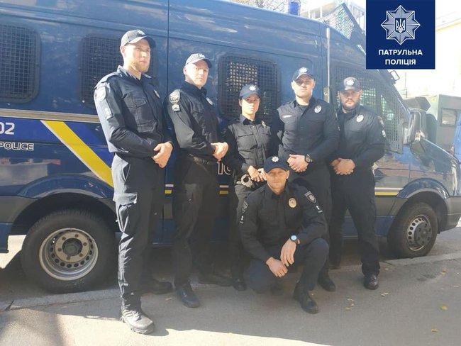 Порядок в столице охраняют 800 патрульных полицейских 06