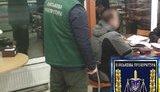 Майор ВСУ задержан на взятке 3 тыс. долл. за содействие в аренде военного имущества. ФОТО