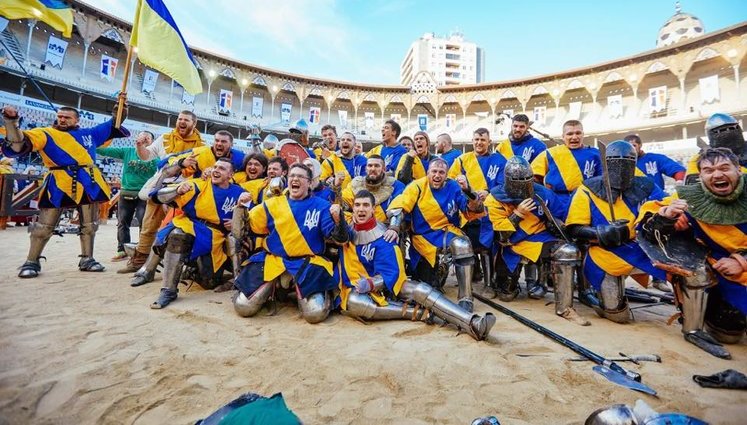 Збірна України з середньовічного бою залишилася без спонсорської підтримки. Команда потребує фіндопомоги для поїздки на чемпіонат у Рим. ВIДЕО