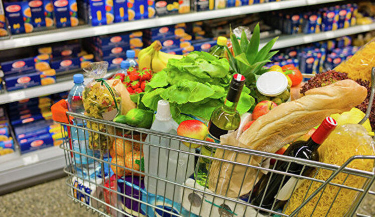 Беларусь вводит регулирование цен на продукты