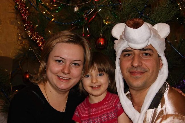 Ми в повній дупі. Тут навколо двохсоті, трьохсоті. Ми не знаємо, чи доживемо до вечора. Моліться за нас!. Це було 28 серпня приблизно о 4-5 годині дня, - четверта річниця Іловайської трагедії. Спогади близьких загиблих 08