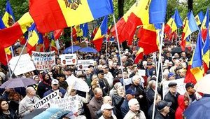 В Молдове прошли заседания двух правительств - проевропейского и пророссийского