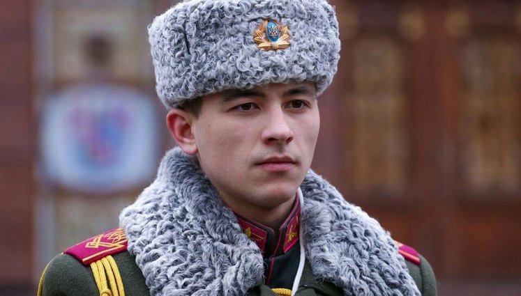 Порошенко присвоїв звання "Герой України" лейтенанту Яровому посмертно. ФОТО
