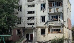 Рашисти зруйнували багатоповерхівку у Гуляйполі на Запоріжжі. ФОТО