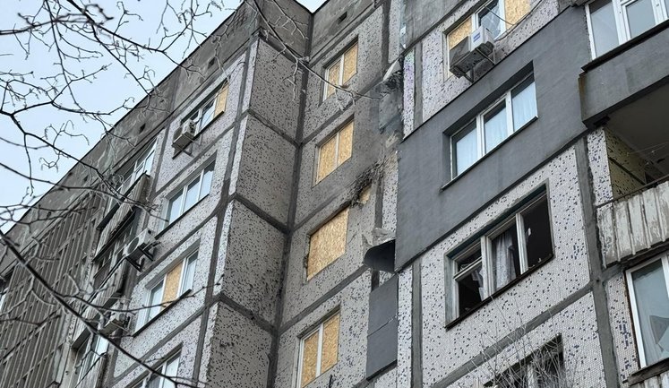 Ворог не припиняє атак на Херсонщину та мінує райони Херсону