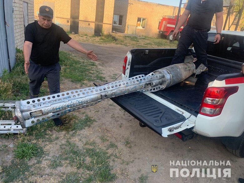 За сутки россияне в Донецкой области ударили по частным домам, шахте и учебным заведениям. Есть убитые и раненые, - Нацполиция 15 За сутки россияне в Донецкой области ударили по частным домам, шахте и учебным заведениям. Есть убитые и раненые, - Нацполиция 15