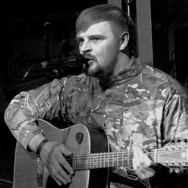 Олексій Бик: На війні твою долю вирішують дві речі: як ти поведешся, коли перша куля пролетить десь зовсім близько, та як ти вперше відреагуєш на кров 03