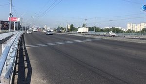 В Киеве полностью возобновили движение по проспекту на Троещину после ремонта