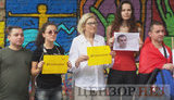 "Врятуйте в’язнів Кремля", - активисты пикетировали офис Красного Креста с просьбой требовать от РФ доступа к украинским политзаключенным. ВИДЕО+ФОТО