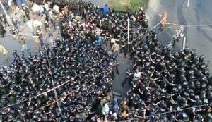 "Полиция жестоко избила и залила газом участников мирной акции протеста", - лидер С14 Карась. ВИДЕО