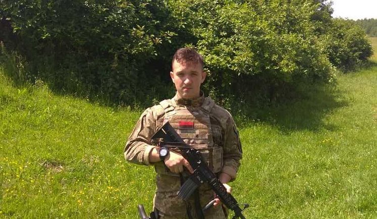 "Кеп одягав два бронежилети на себе і виманював російського снайпера", - боєць ЗСУ Павло Козбан про бої в Донецькому аеропорту восени 2014 року