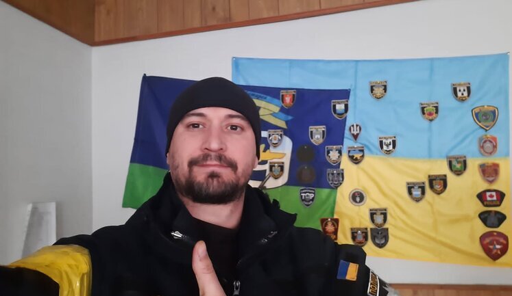 Головний патрульний Херсонської області Іван Базаренко, позивний Хірург: "Командування дивувалося: на аеродромі Кульбакине патрульний поліцейський командує військовими"