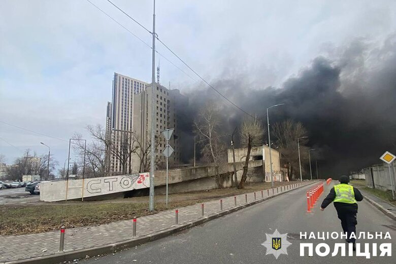 Обстріл Києва